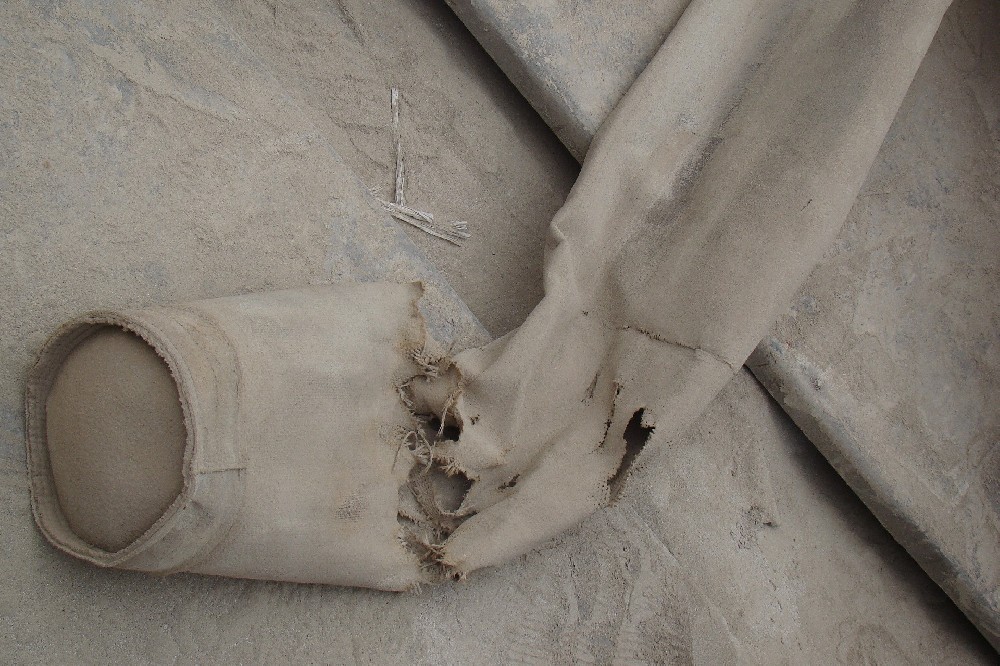 除尘布袋频繁破损是为何？